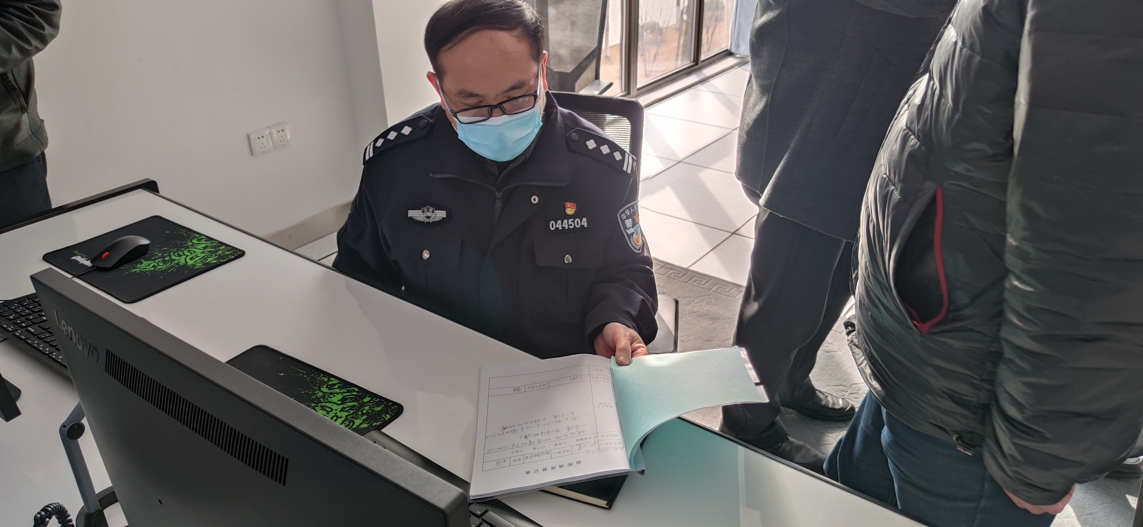 宿州市公安局保安監管部門(mén)領(lǐng)導一行蒞臨公司檢查指導工作(圖2)